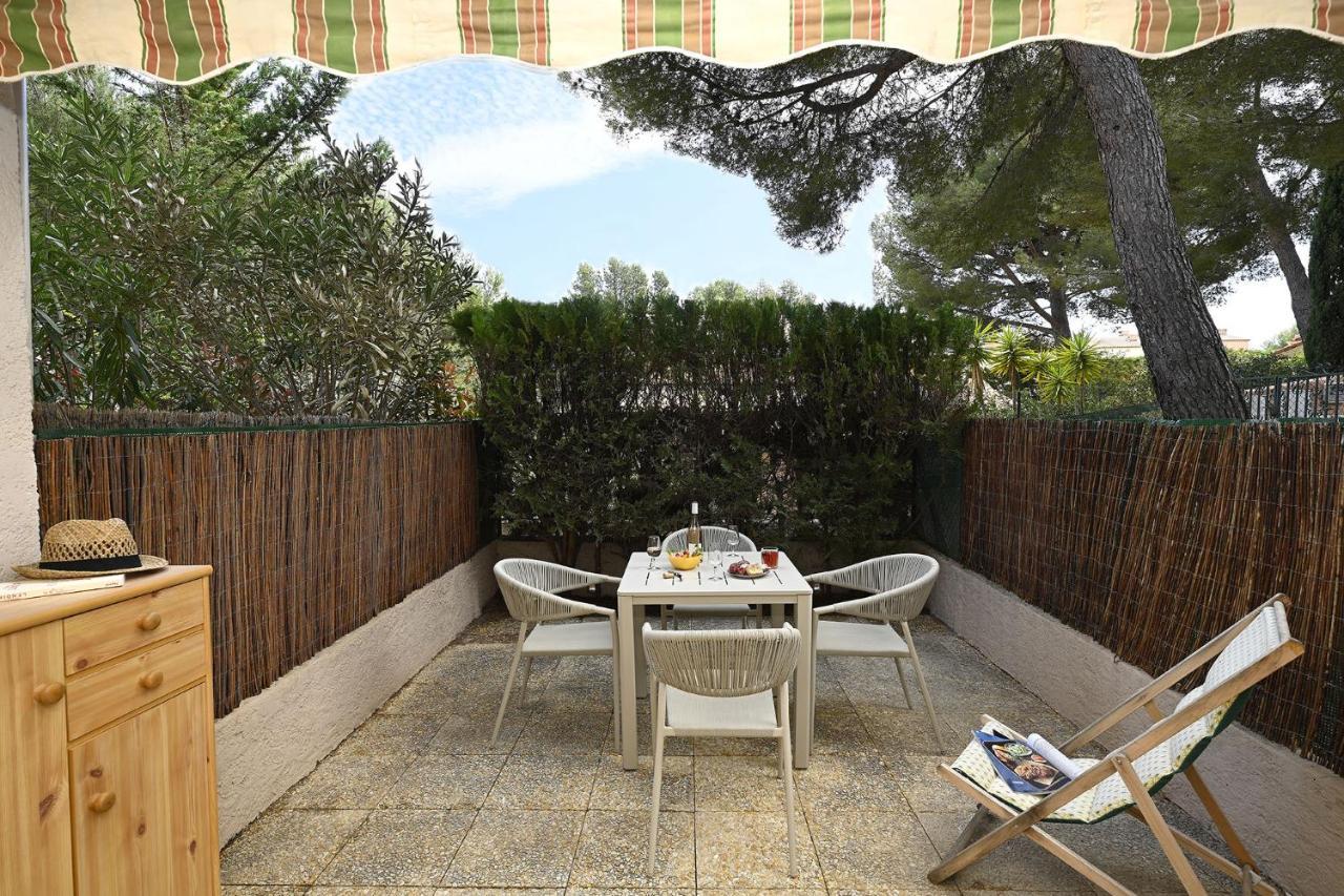 Agréable studio 2/4 pers au calme avec rez-de-jardin Bandol Exterior foto